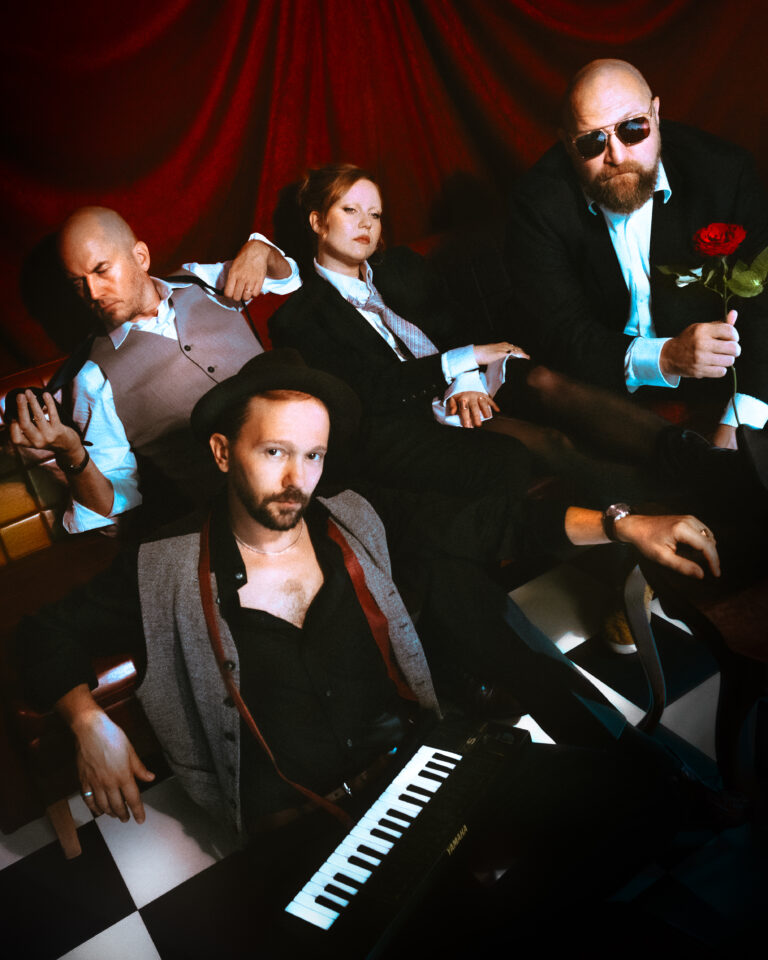 Ric­ky-Tick Big Band & Jul­ki­nen Sana